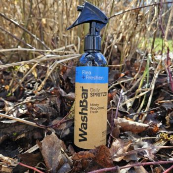 WashBar 100% Natural Daily Spritzer – Unangenehmer Fellgeruch muss nicht sein, sorge dafür, dass dein Hund stets frisch riecht. Nutze die Kraft der Natur für die tägliche Fellpflege deines Hundes.